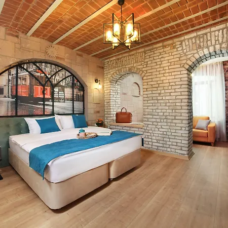 Aparthotel Ardilas 4*